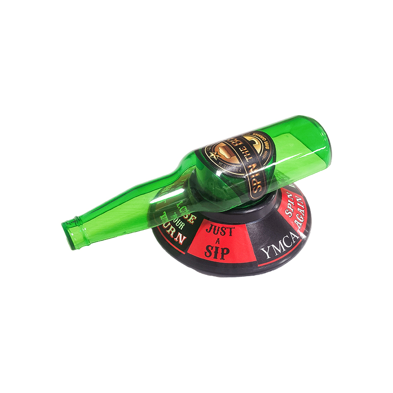 Gioco della roulette sul tavolo del vino