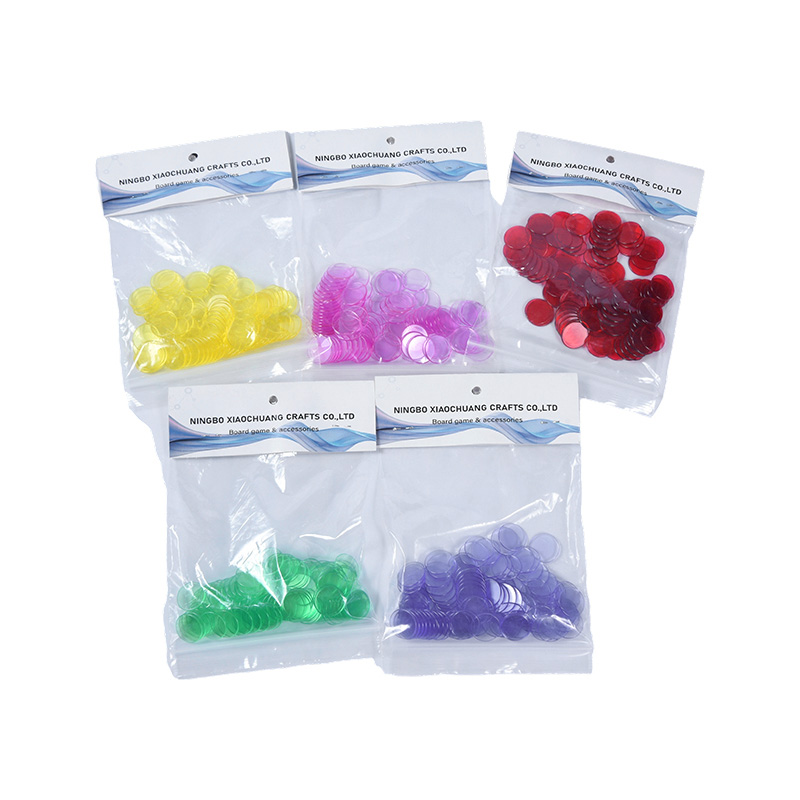 Set di fiches per bingo traslucide di colori assortiti