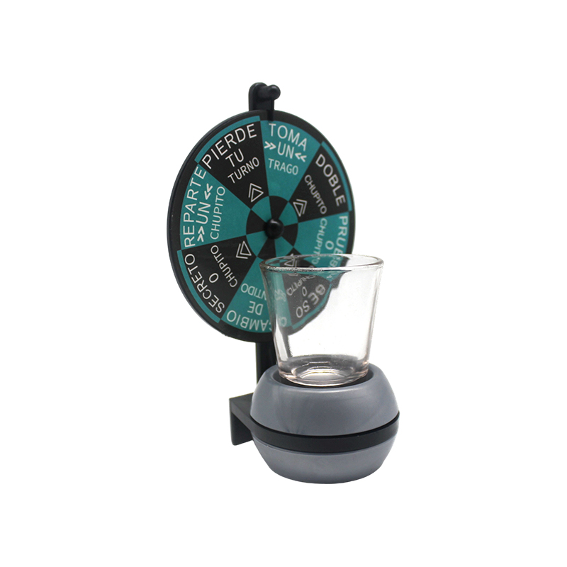Gioco della roulette sul tavolo del vino