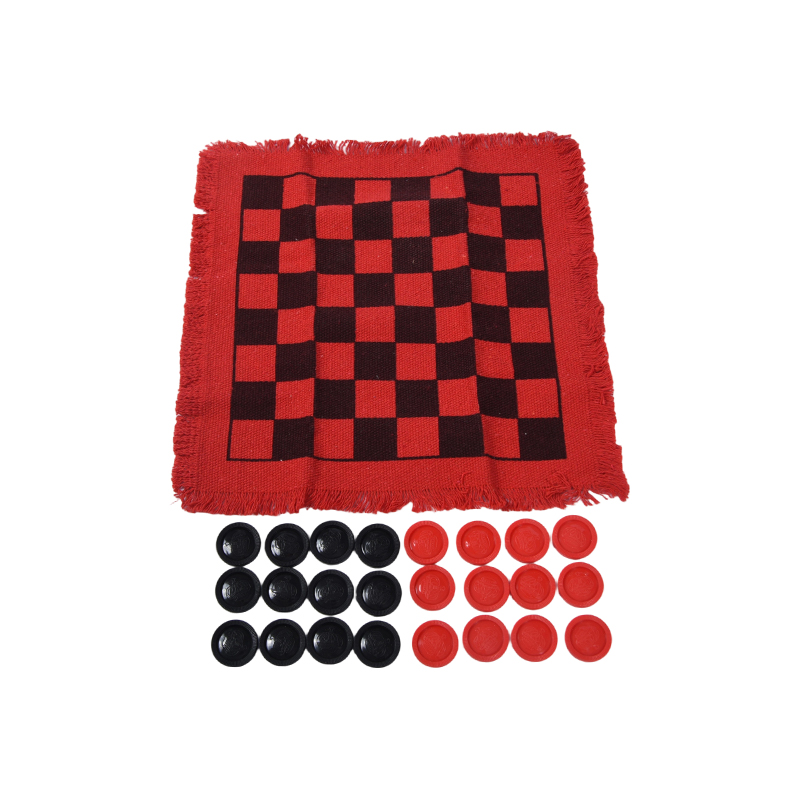 Set da gioco classico della dama con tavola sfrangiata