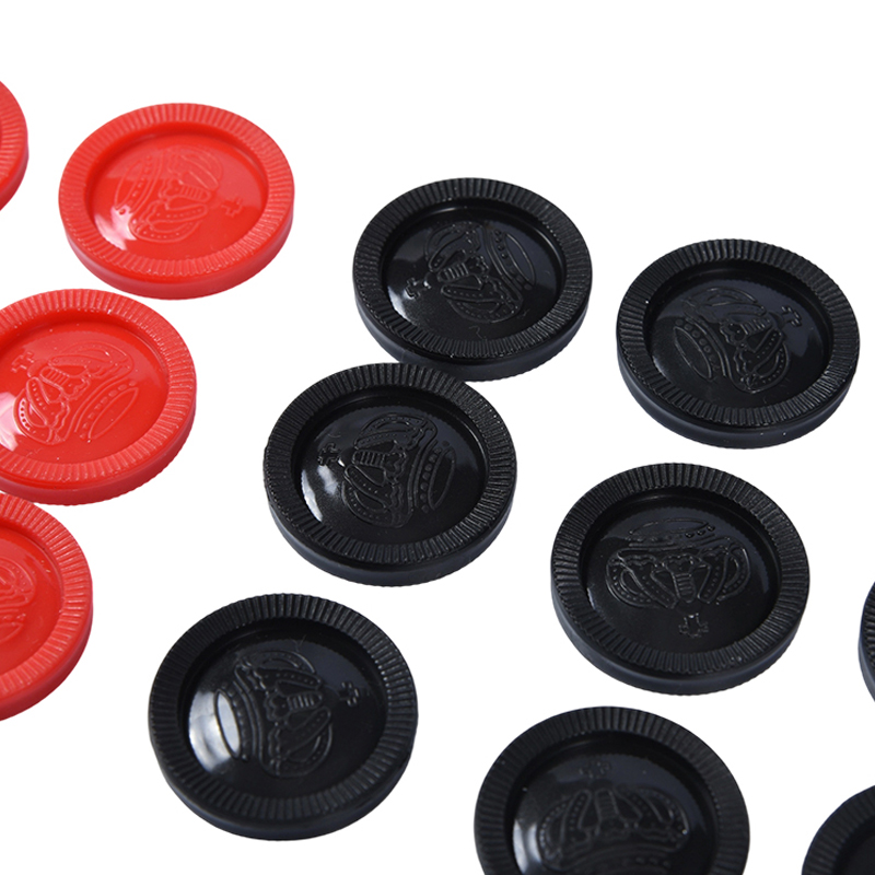 Tappetino da gioco tradizionale dama con dischi da gioco in plastica