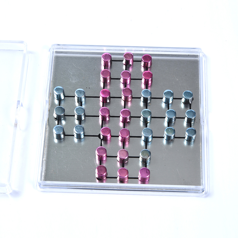 Set tris metallico magnetico in custodia acrilica trasparente
