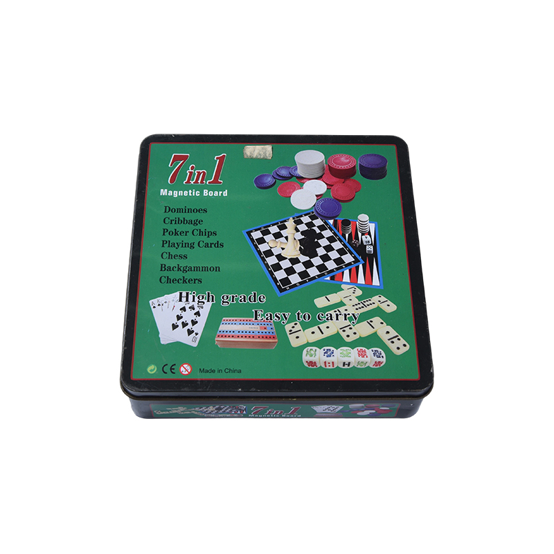 Set da gioco da tavolo magnetico 7 in 1 con custodia in latta di metallo