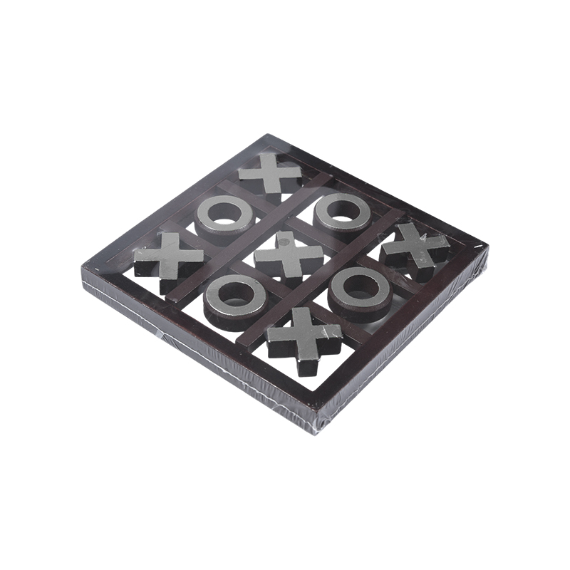 Pezzi color oro in cornice scura Gioco Tic-Tac-Toe in legno