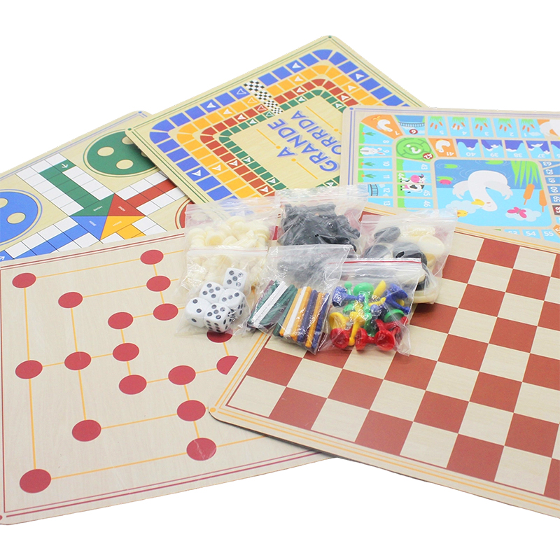 Collezione di giochi da tavolo classici in confezione regalo 100 in 1