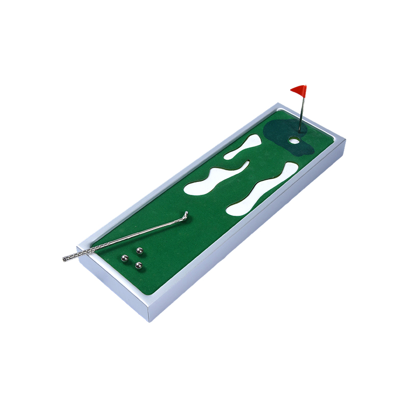 Gioco da golf portatile per interni con mini golf da tavolo con telaio in alluminio