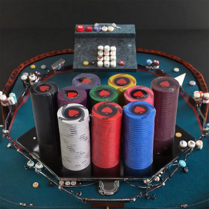 Fiches da poker in ceramica personalizzate: qualità premium per un'autentica esperienza di casinò